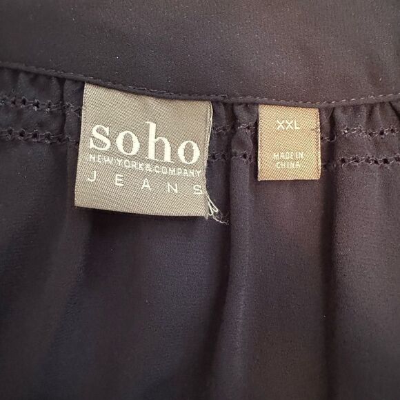 Elegant Navy Blue Blouse - Picture 8 of 8